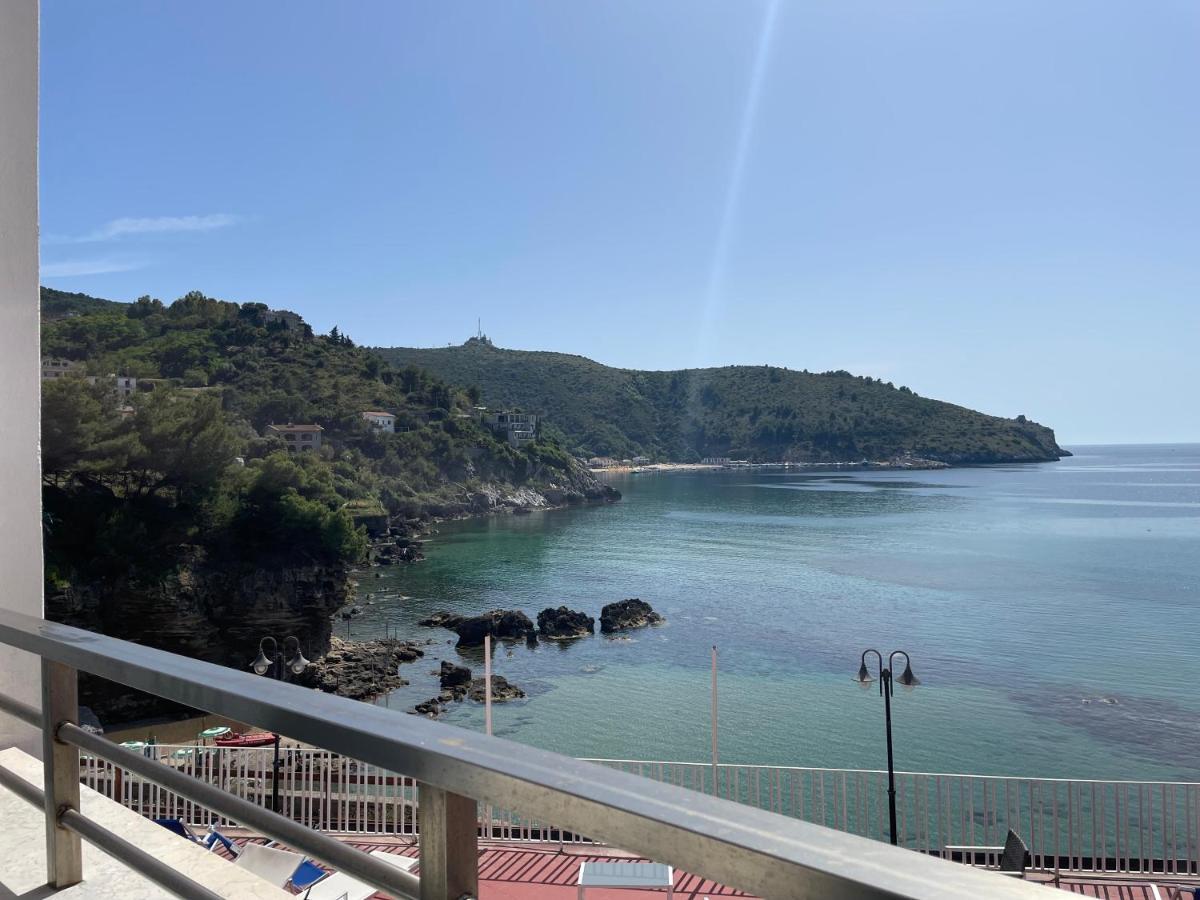 Hotel Lido Ficocella 팔리누로 외부 사진