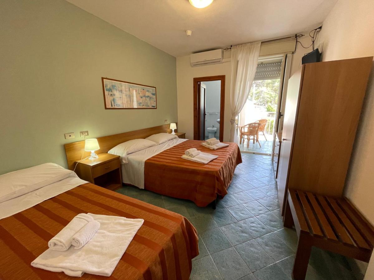 Hotel Lido Ficocella 팔리누로 외부 사진