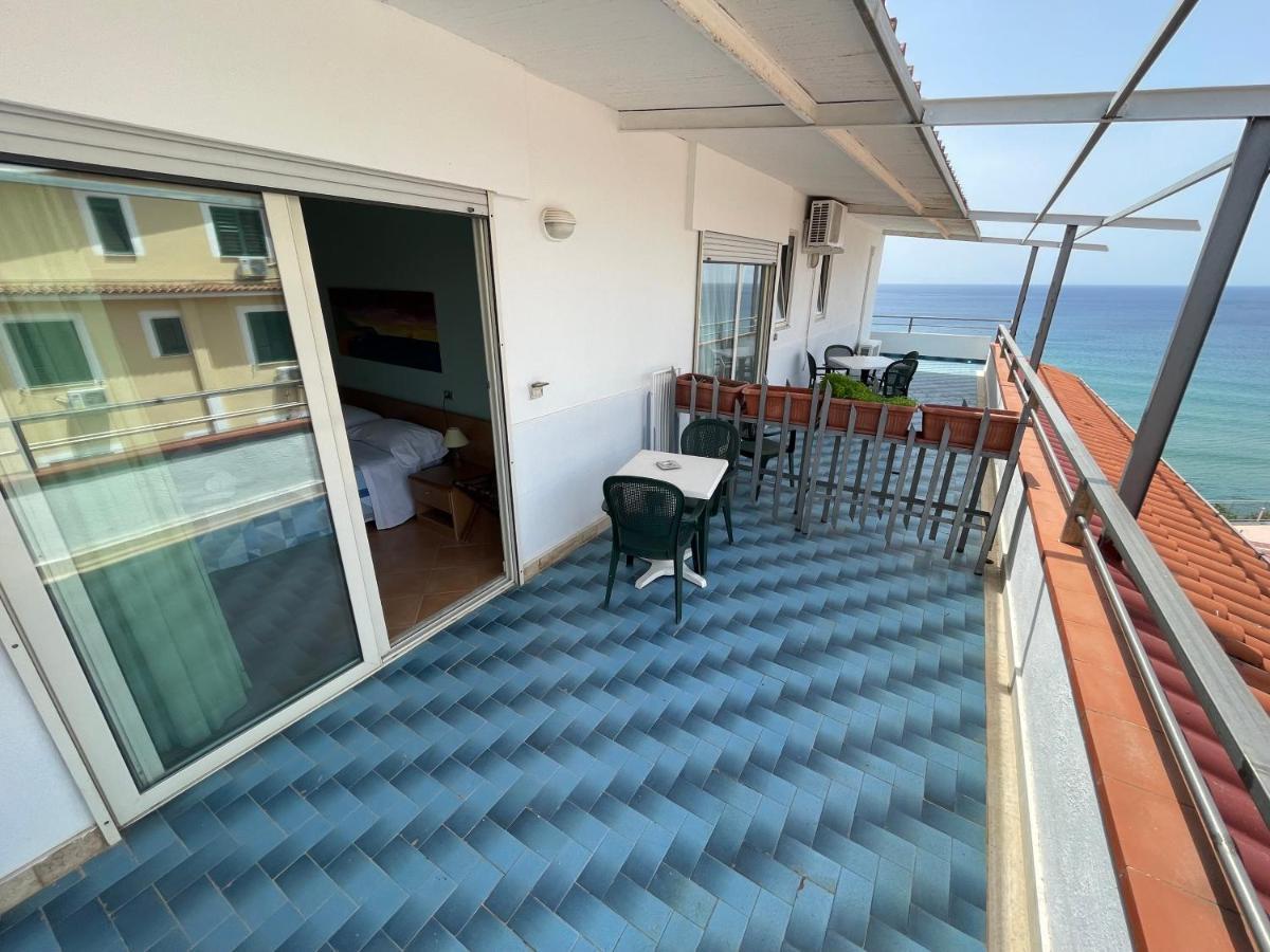 Hotel Lido Ficocella 팔리누로 외부 사진